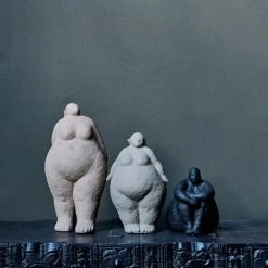 Abigail Ahern Victoria Sculpture