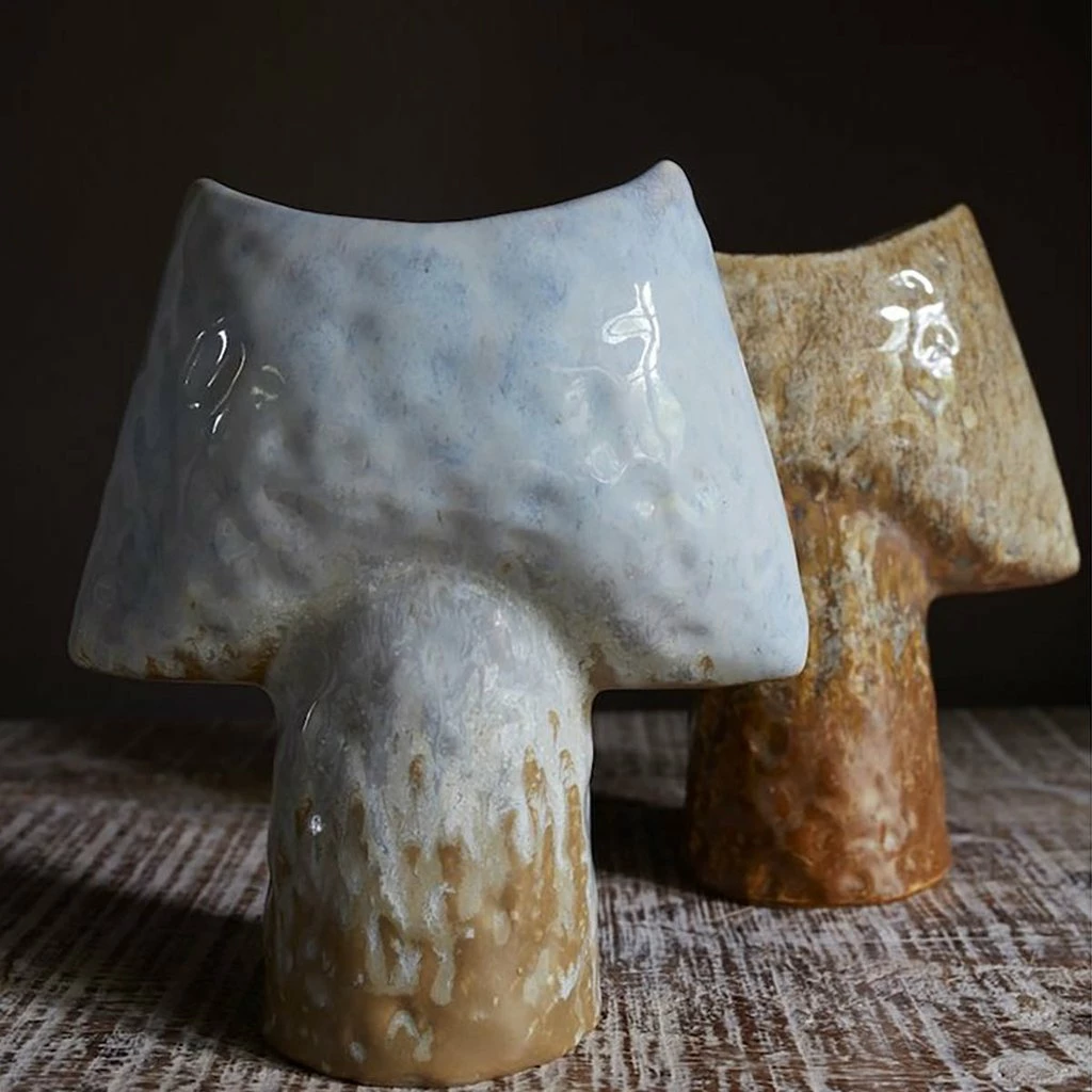 Abigail Ahern Amiri Blue Vase 4 Abigail Ahern Amiri Blue Vase